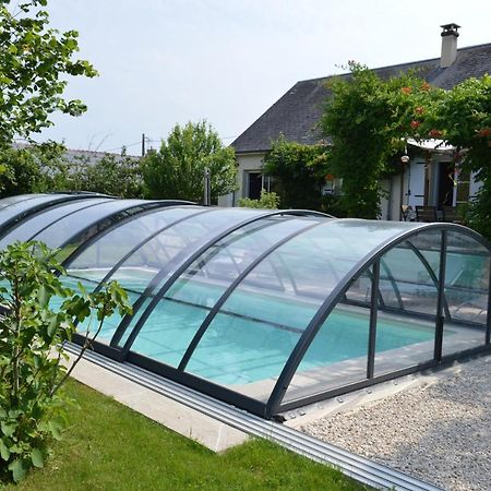 Au Coeur Du Bien-Etre, Chalet Avec Piscine Chauffee Et Couverte, Spa, Sauna, Massages Monteaux Bagian luar foto