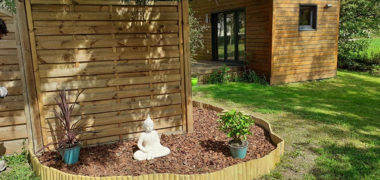 Au Coeur Du Bien-Etre, Chalet Avec Piscine Chauffee Et Couverte, Spa, Sauna, Massages Monteaux Bagian luar foto