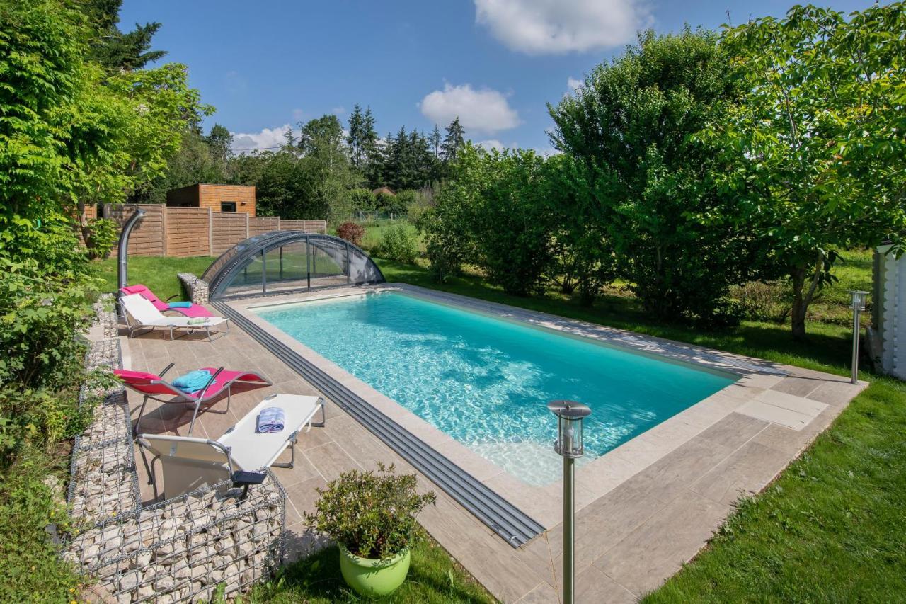 Au Coeur Du Bien-Etre, Chalet Avec Piscine Chauffee Et Couverte, Spa, Sauna, Massages Monteaux Bagian luar foto